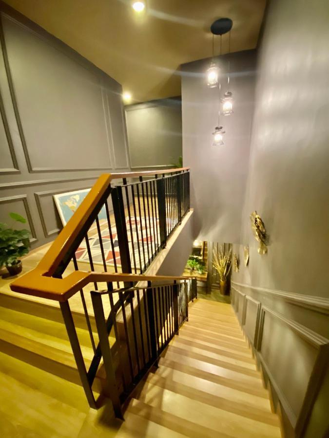 קוצ'ינג Faizal Madhi Homestay מראה חיצוני תמונה