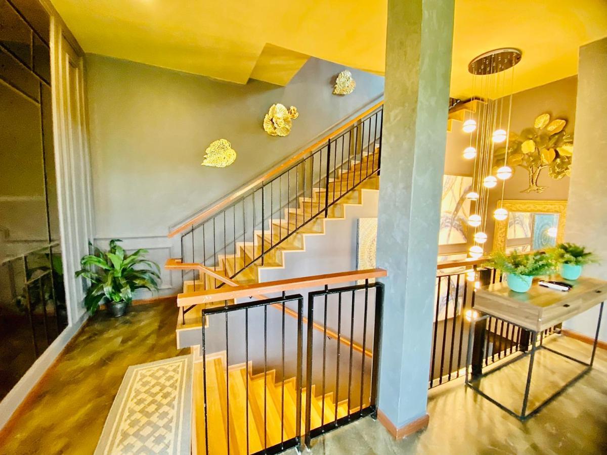 קוצ'ינג Faizal Madhi Homestay מראה חיצוני תמונה